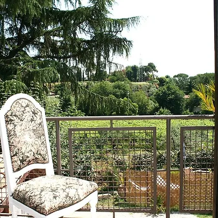 Bed & Breakfast Antico Casale Fabrizi *