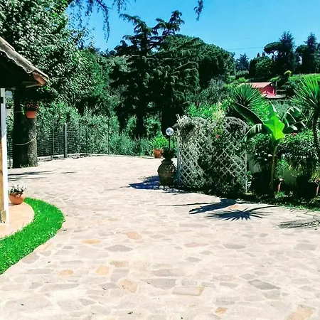 Bed & Breakfast Antico Casale Fabrizi *